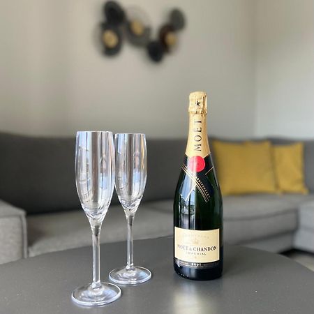 شقة L&S House نيكيتي المظهر الخارجي الصورة