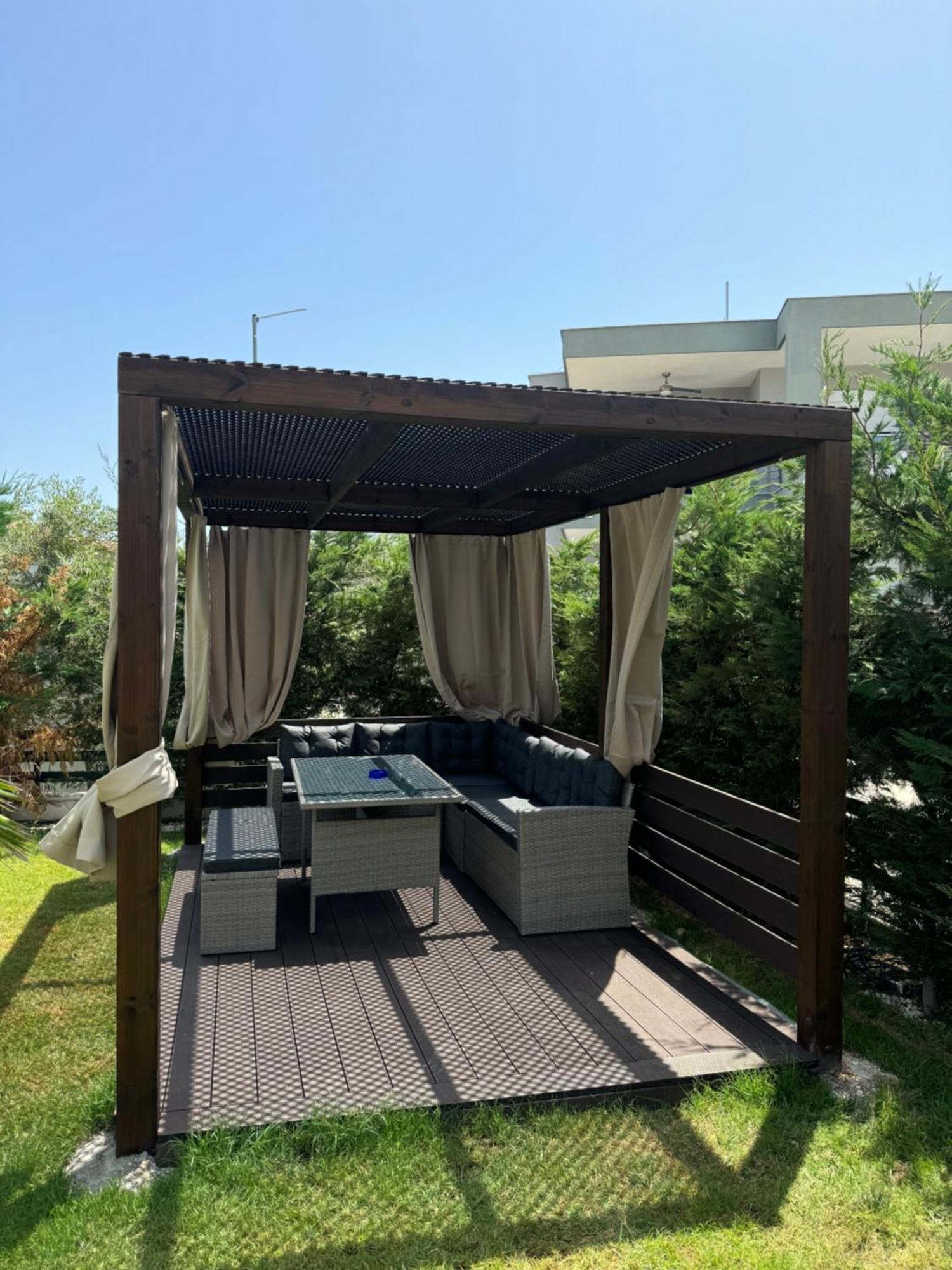 شقة L&S House نيكيتي المظهر الخارجي الصورة