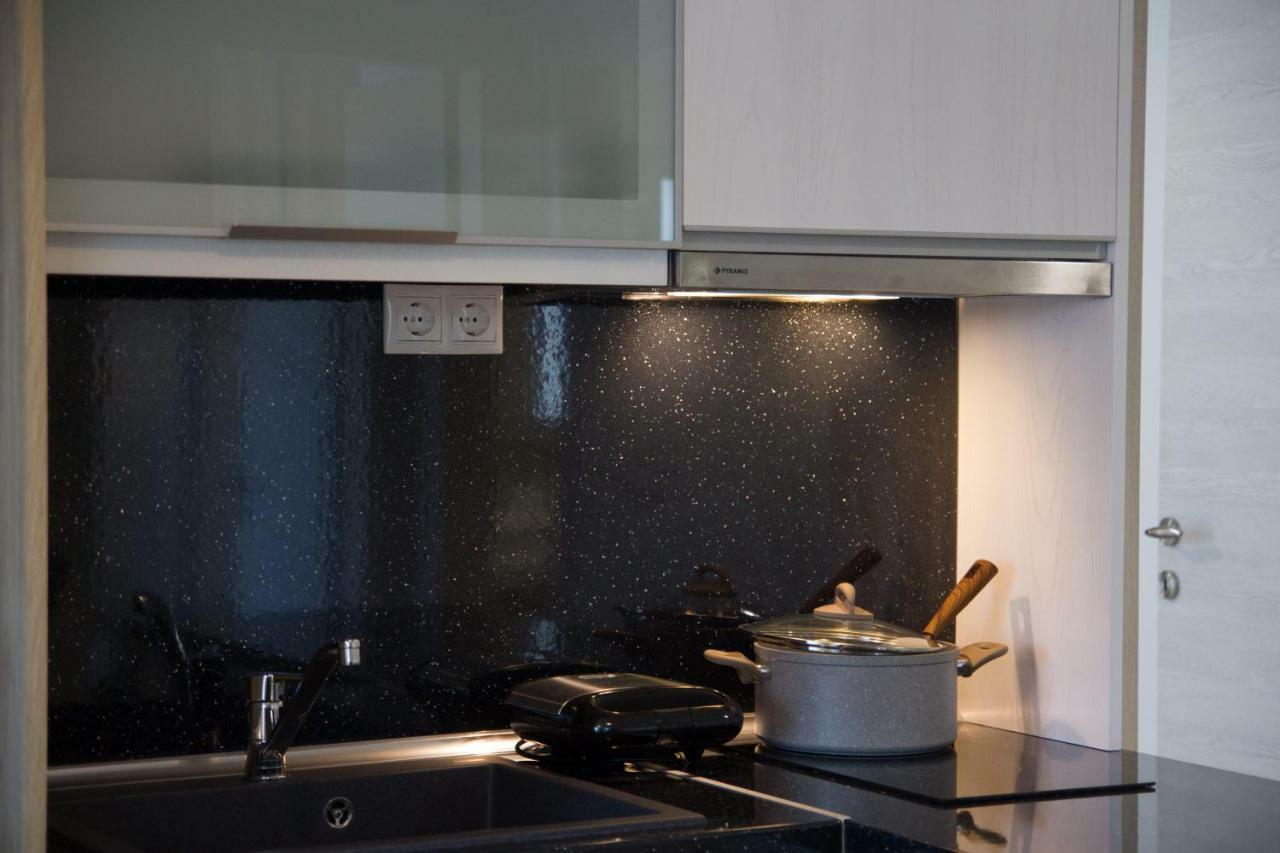 شقة L&S House نيكيتي المظهر الخارجي الصورة